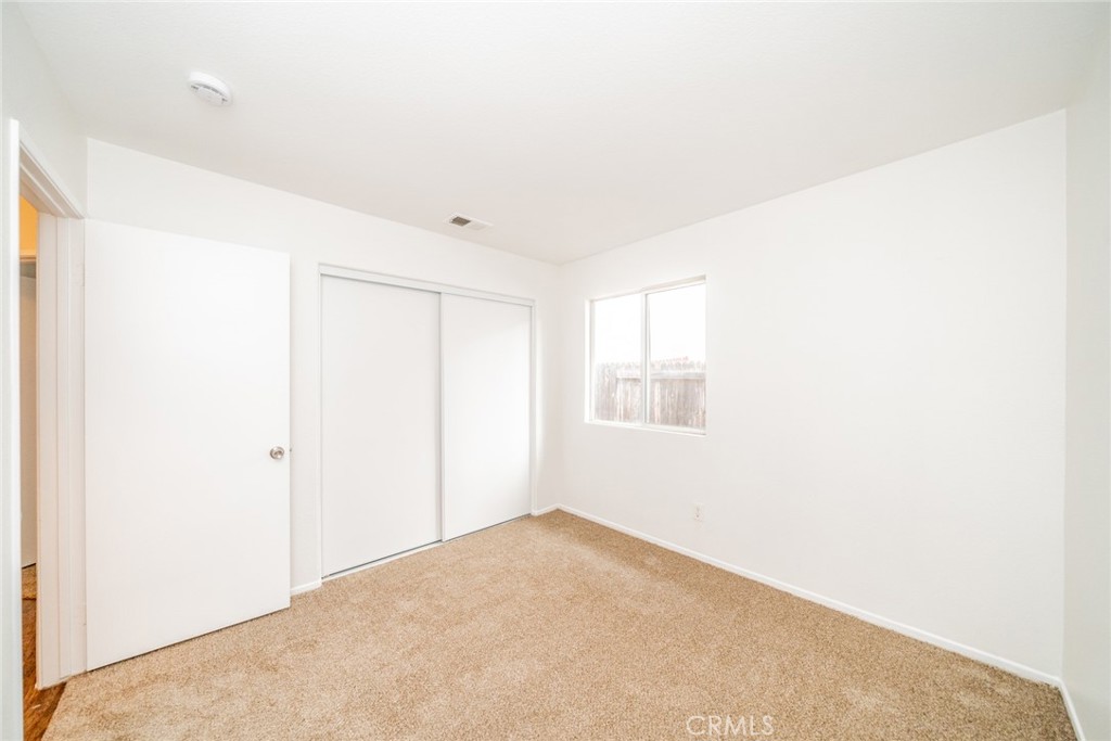 635 Laxford Road San Jacinto, CA 92583 - Photo 26 of 37 a view of an empty room