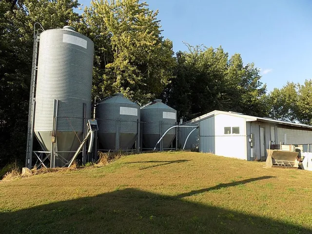 $549,900 | 39243 561st Avenue, New Ulm, MN 56073