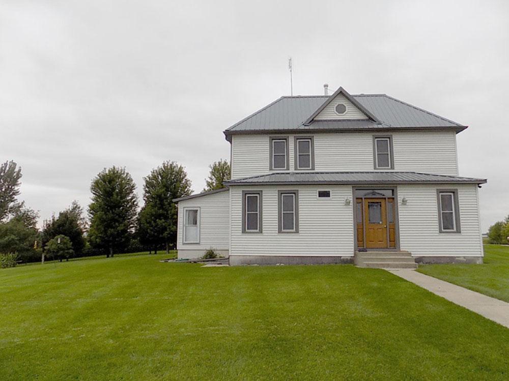 39243 561st Avenue New Ulm, MN 56073 - Photo 3 of 40