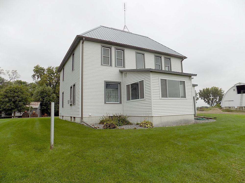 39243 561st Avenue New Ulm, MN 56073 - Photo 4 of 40