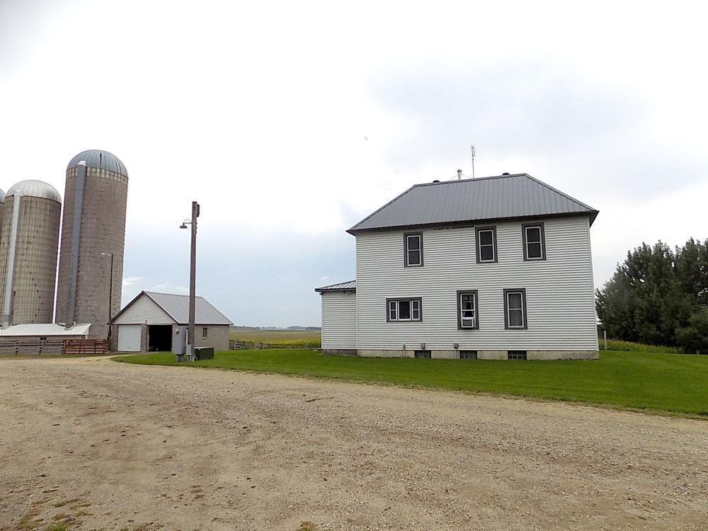 39243 561st Avenue New Ulm, MN 56073 - Photo 6 of 40