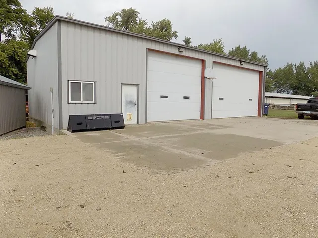 $549,900 | 39243 561st Avenue, New Ulm, MN 56073