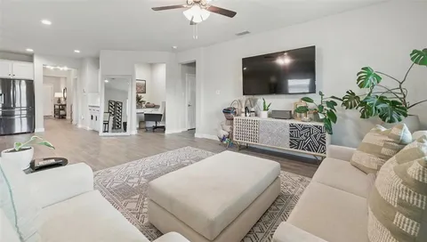 $399,900 | 712 Finchley Drive, Fort Worth, TX 76247