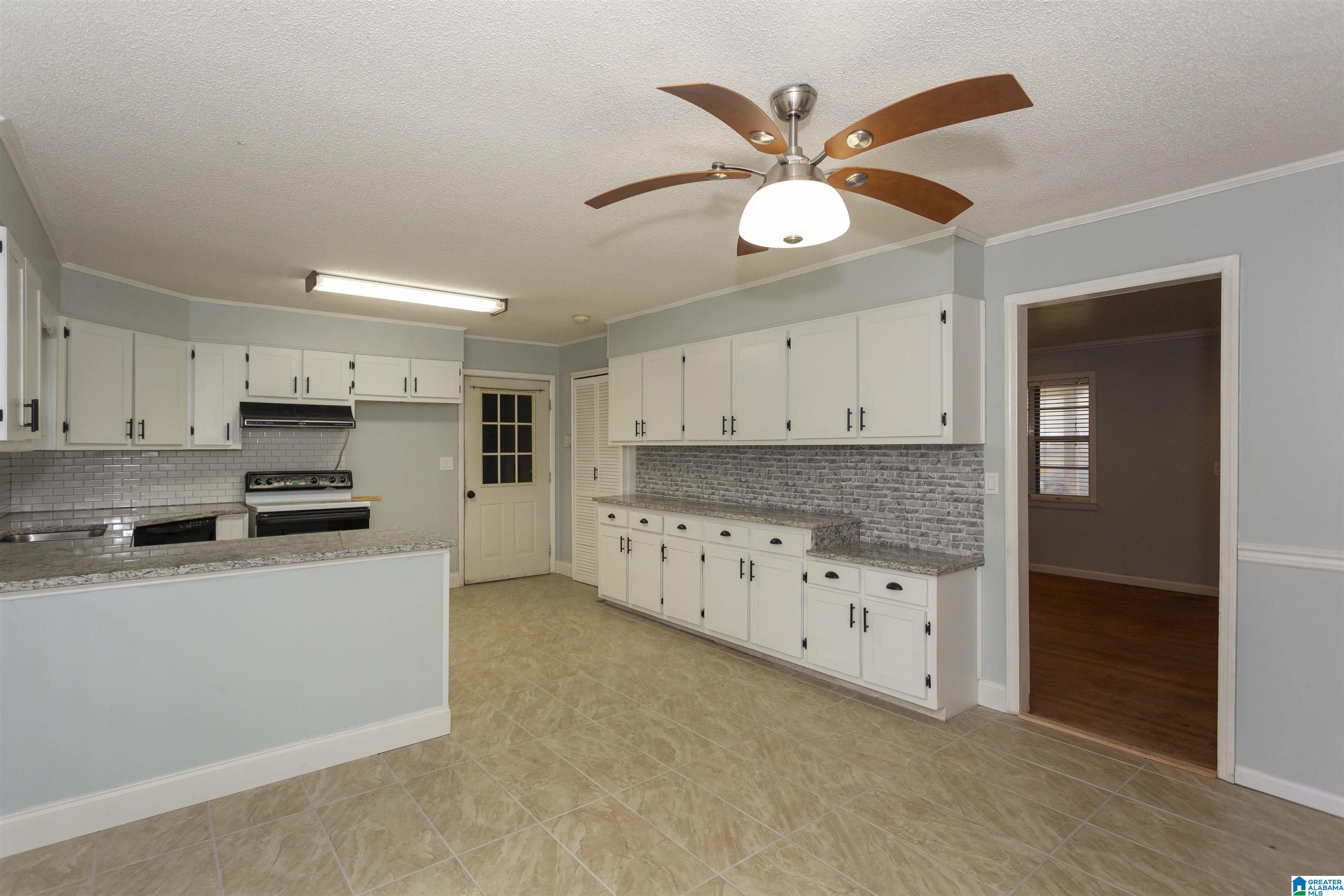 300 Edgewood Street Clanton, AL 35045 - Photo 19 of 33