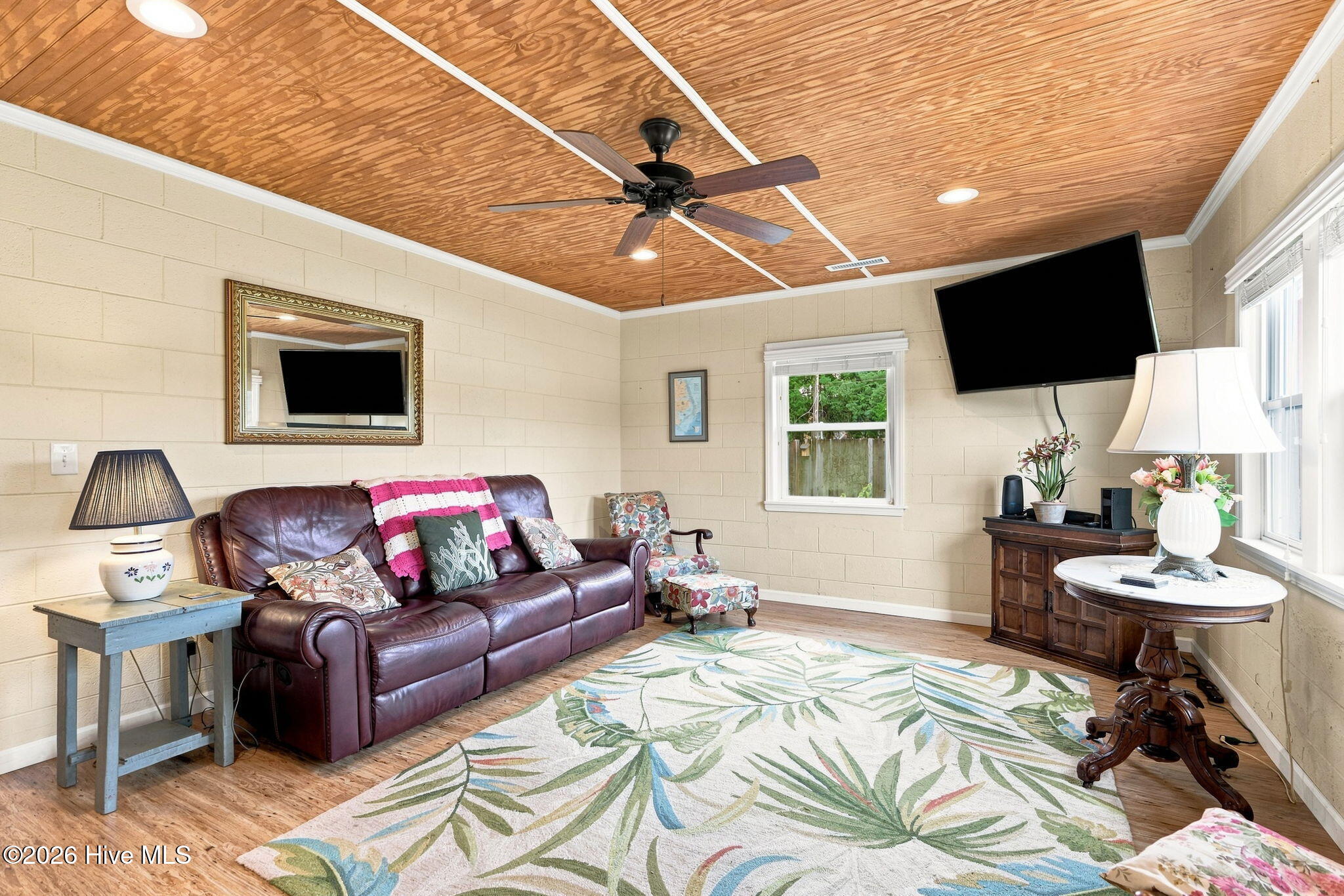682 Tom Mann Road Newport, NC 28570 - Photo 6 of 44