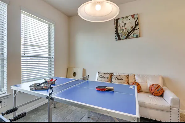 a view of a workspace with furniture