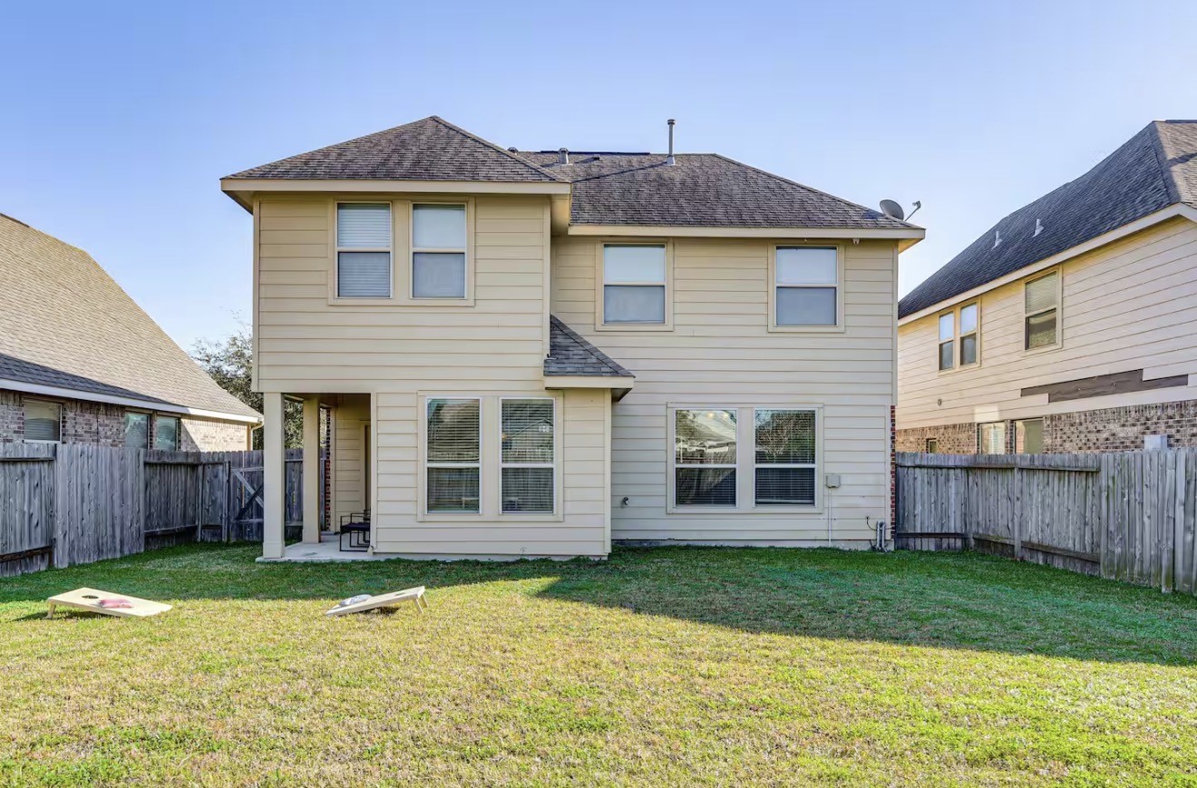 15015 Winter Valley Court Humble, TX 77396 - Photo 35 of 39 a front view of a house with garden