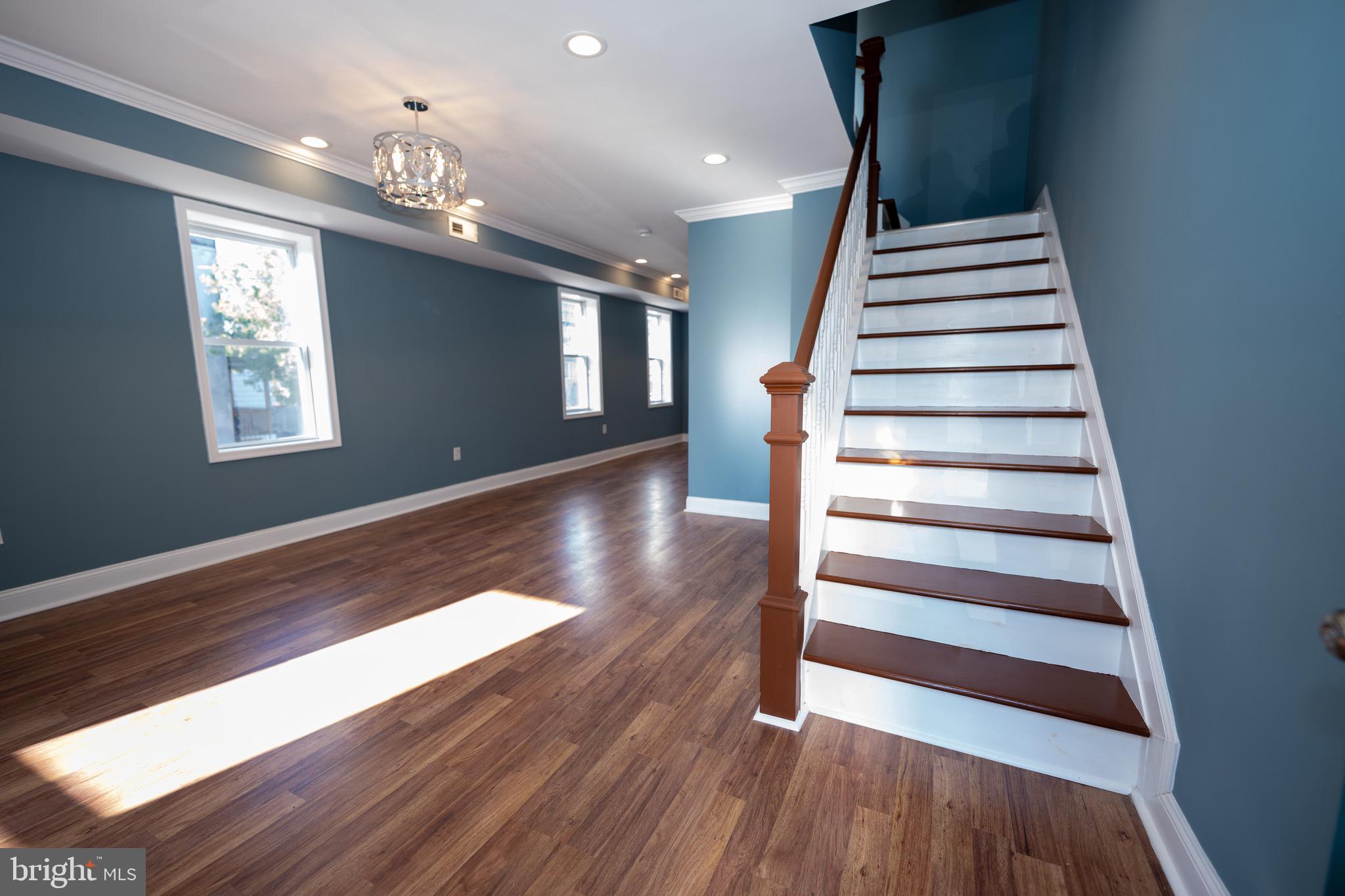 3310 Westerwald Avenue Baltimore, MD 21218 - Photo 14 of 44 Living room