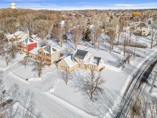 $425,000 | 13575 45th Court Northeast, St. Michael, MN 55376