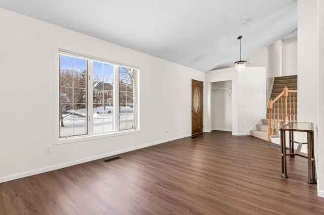 $425,000 | 13575 45th Court Northeast, St. Michael, MN 55376