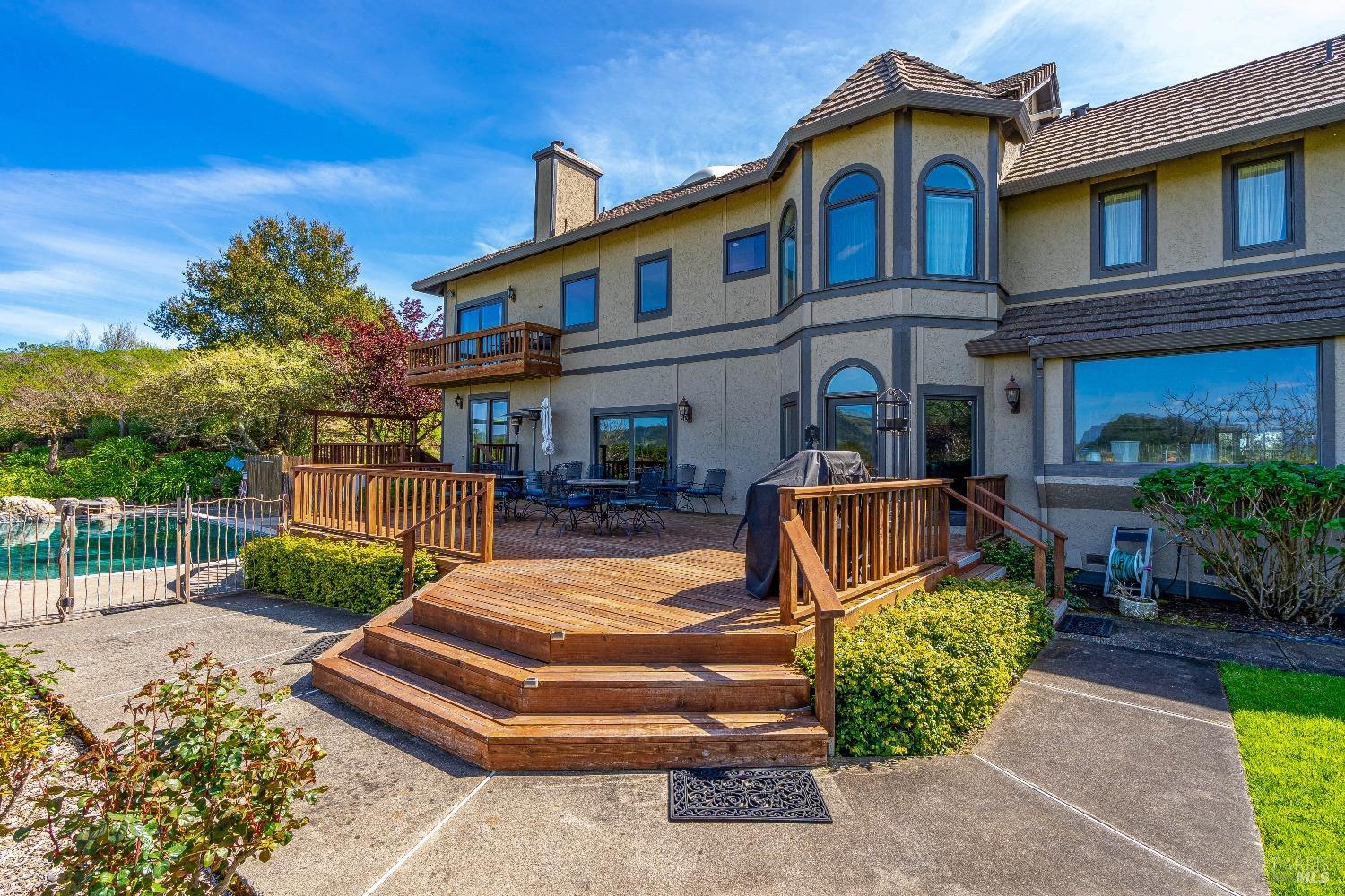 4720 Guenza Road Santa Rosa, CA 95404 - Photo 23 of 94 a front view of a house with garden