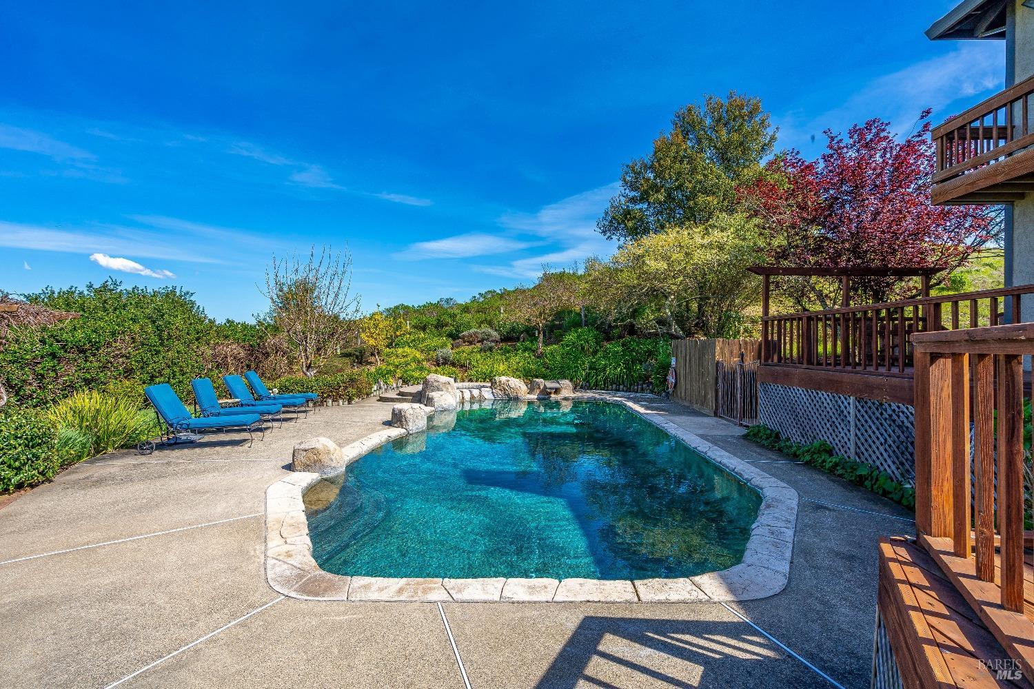 4720 Guenza Road Santa Rosa, CA 95404 - Photo 26 of 94