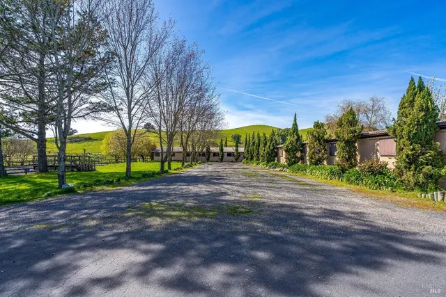 $3,995,000 | 4720 Guenza Road, Santa Rosa, CA 95404