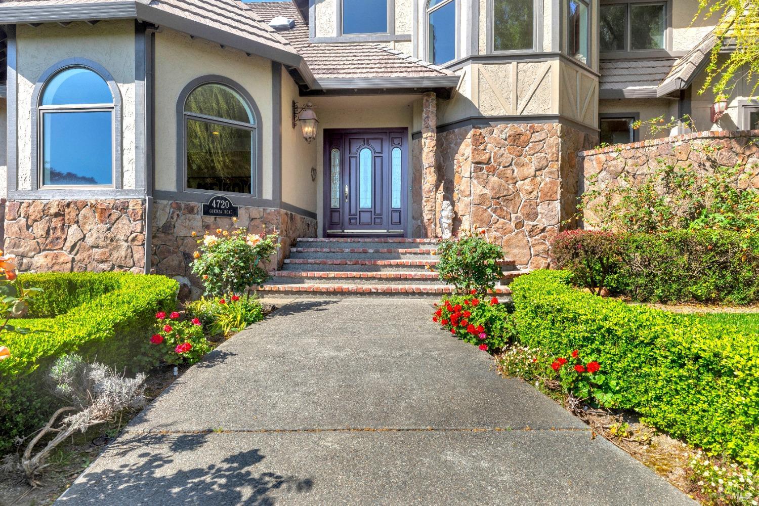 4720 Guenza Road Santa Rosa, CA 95404 - Photo 7 of 94