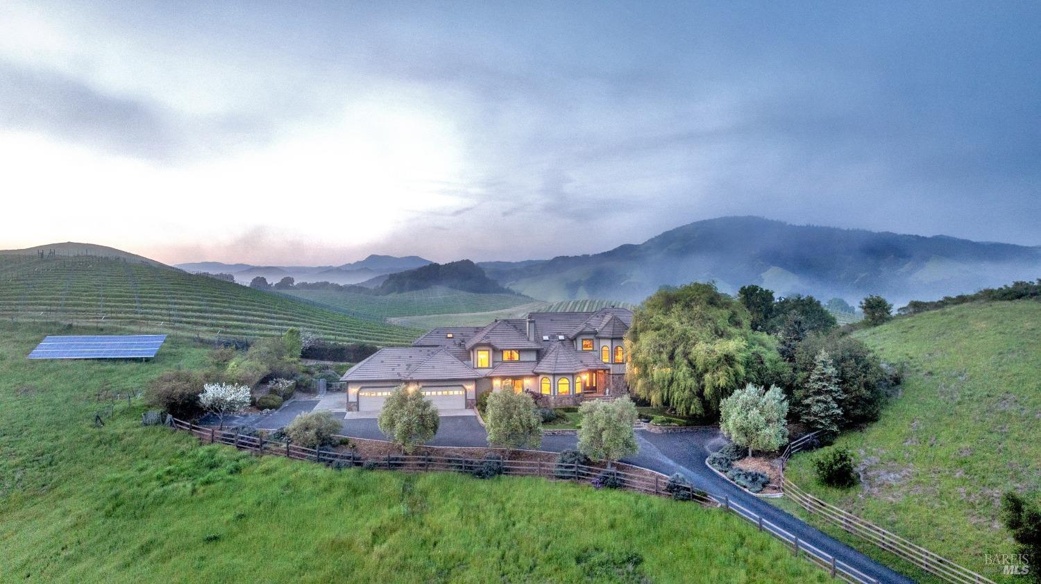 4720 Guenza Road Santa Rosa, CA 95404 - Photo 93 of 94 an aerial view of a house with a garden