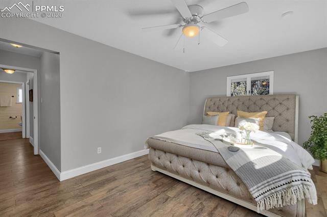 29248 Hardin Road Pueblo, CO 81006 - Photo 18 of 39 Master Bedroom also has a ceiling fan.