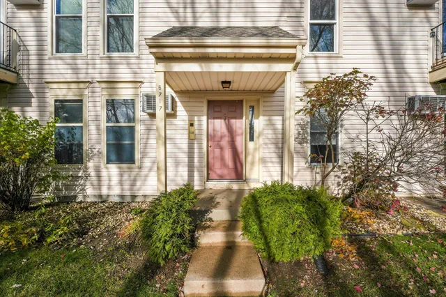 $182,500 | 6717 Park Edge Drive, Unit A, Madison, WI 53719