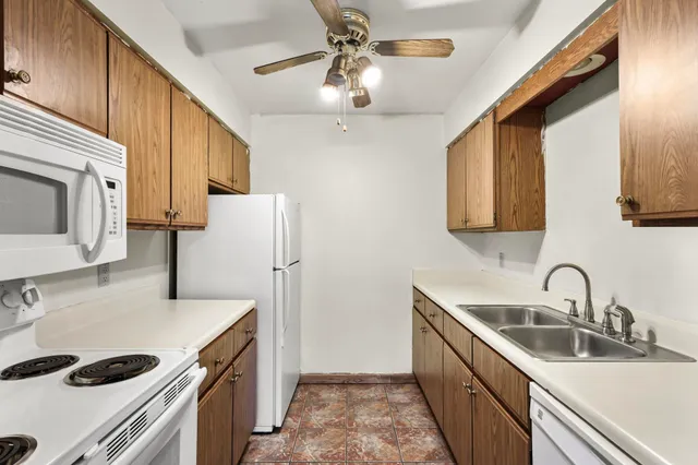 $182,500 | 6717 Park Edge Drive, Unit A, Madison, WI 53719