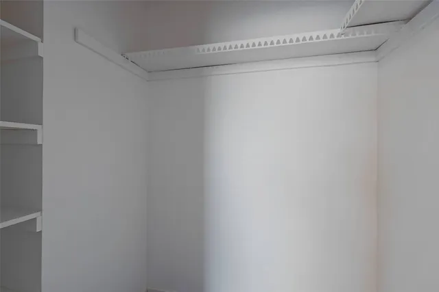 $1,076 | 8100 North Mopac Expressway, Unit 1204, Austin, TX 78759