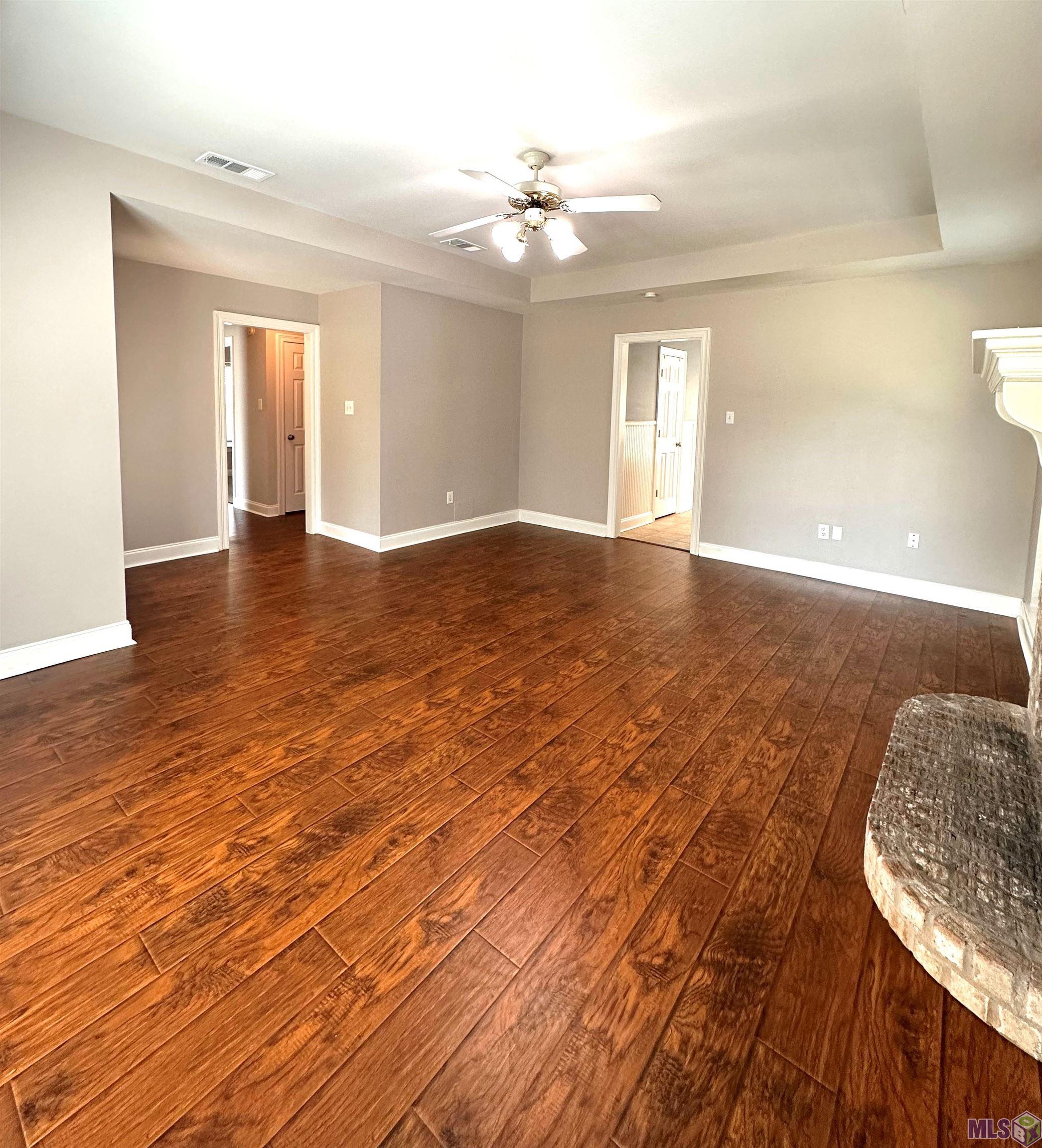 11249 Ida Avenue Baton Rouge, LA 70818 - Photo 6 of 27 Gallery Image 6