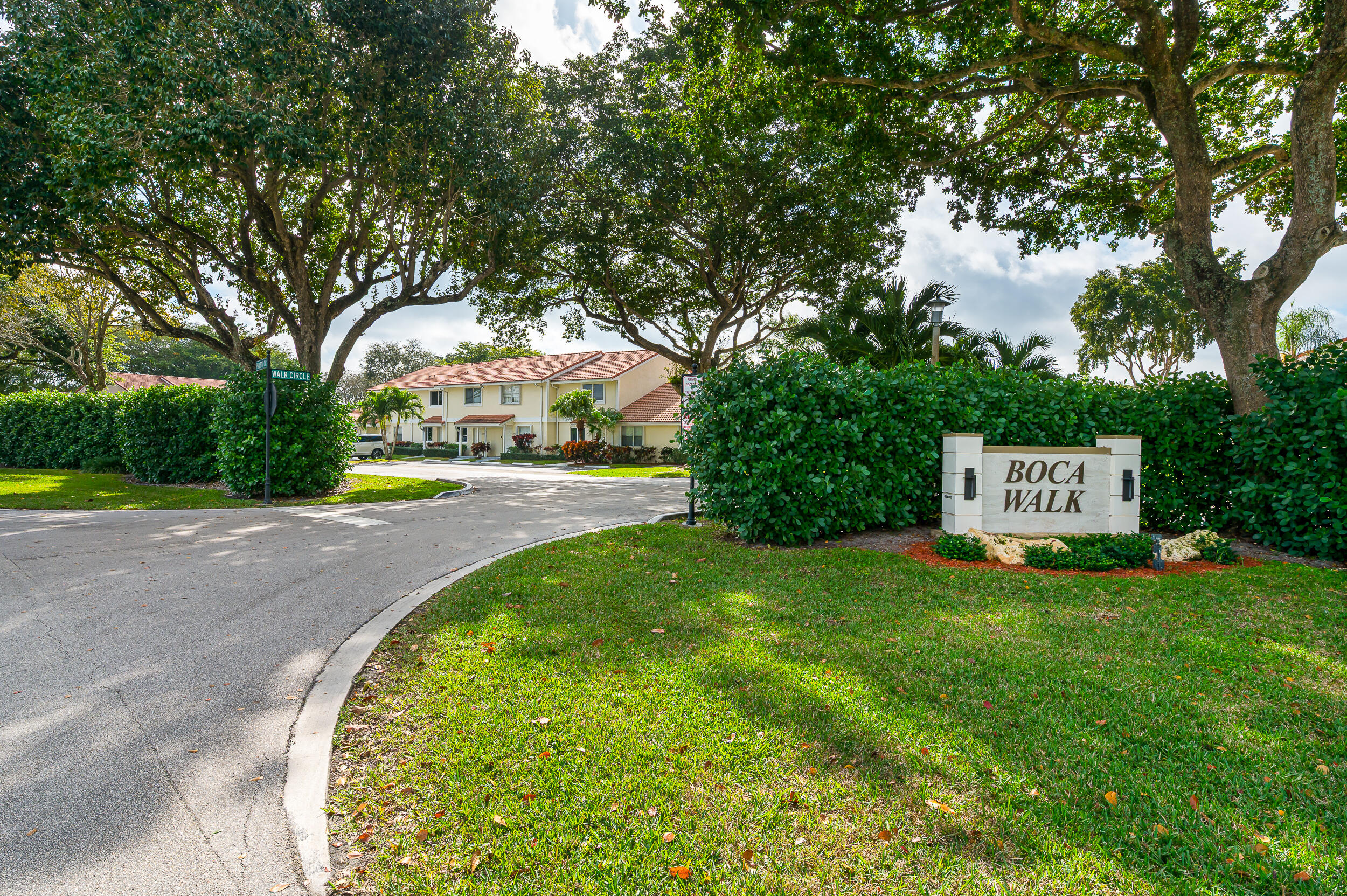 6269 Walk Circle Boca Raton, FL 33433 - Photo 27 of 27 a view of a park with large trees