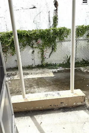 $2,200 | 1788 Southwest 7th Street, Unit 4, Miami, FL 33135
