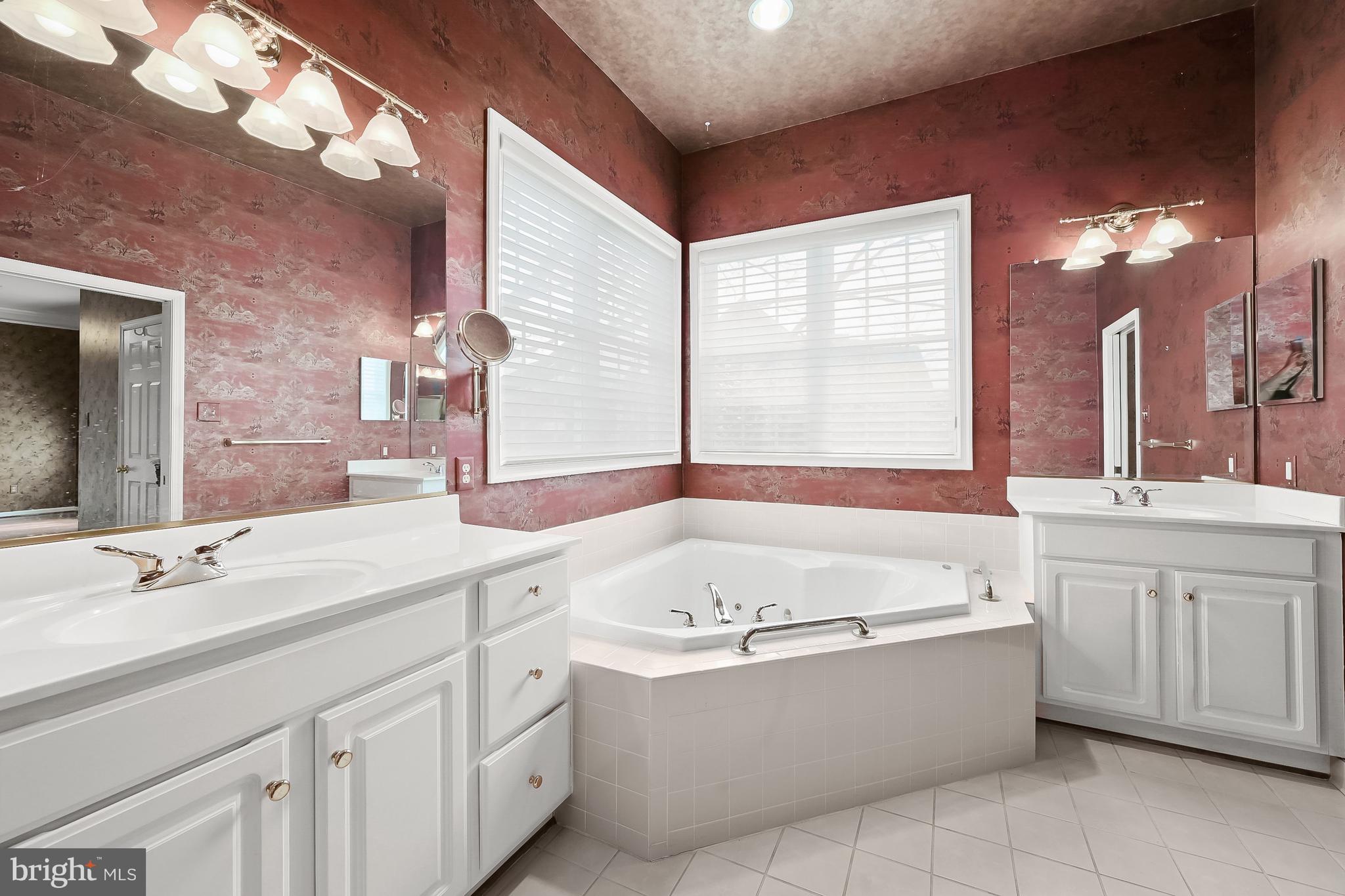 224 Morning Star Way Westminster, MD 21157 - Photo 33 of 62 Primary En-Suite Full Bath