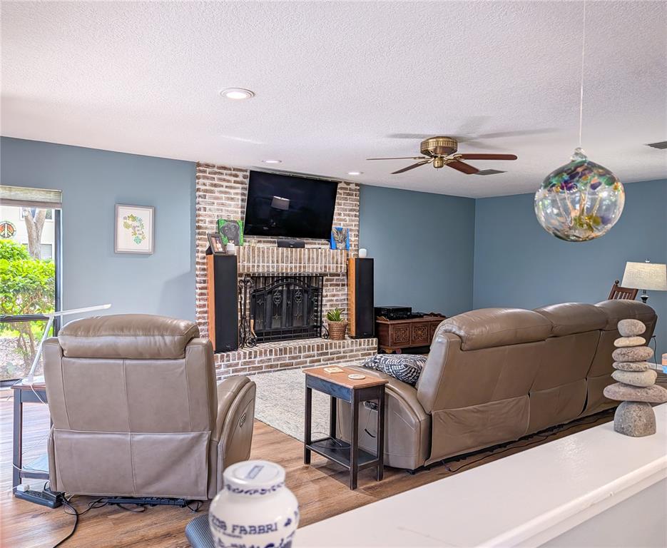 1711 Magdalene Manor Drive Tampa, FL 33613 - Photo 19 of 42