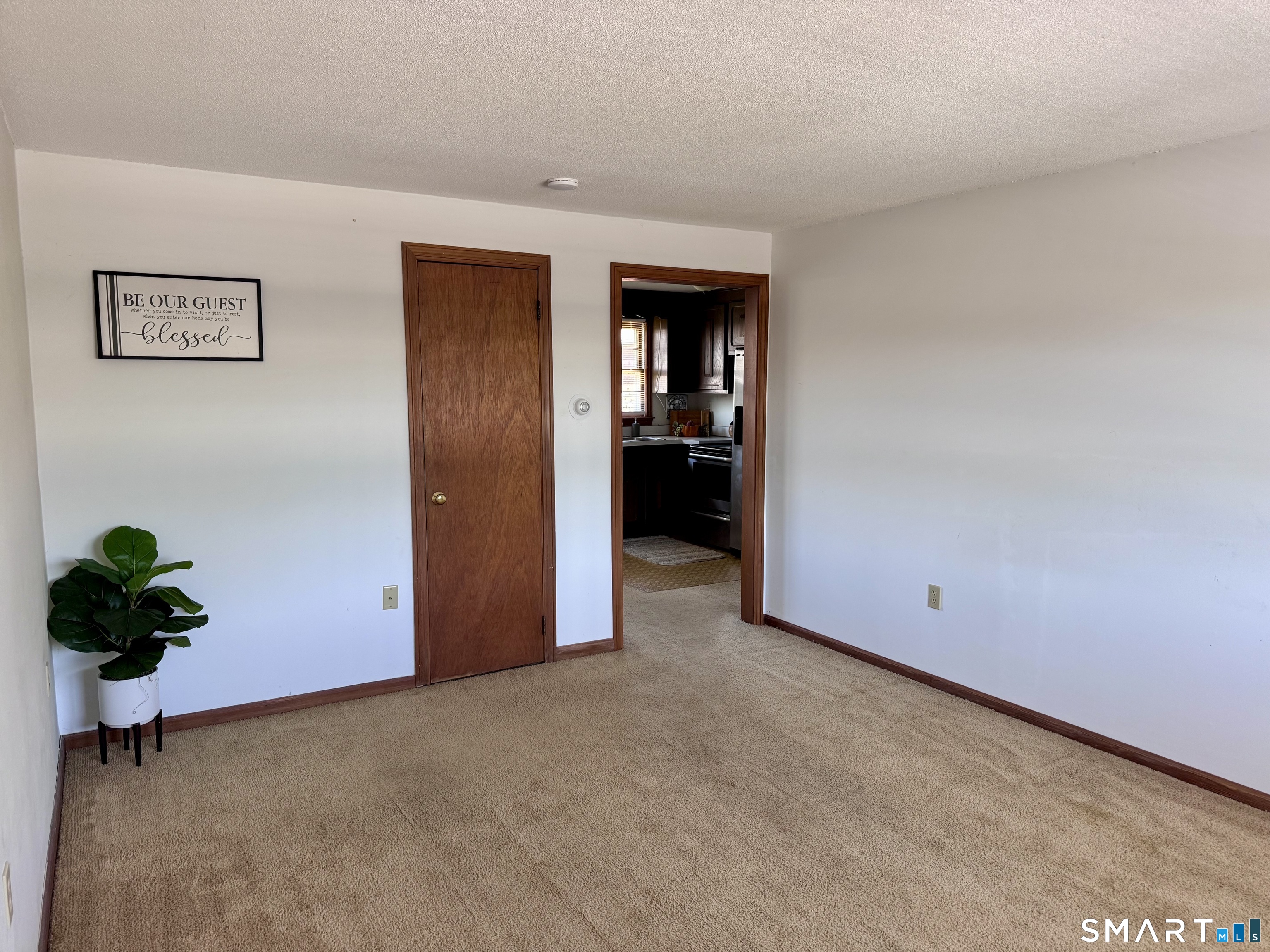 201 Regan Road, Unit 14C Vernon, CT 06066 - Photo 3 of 18