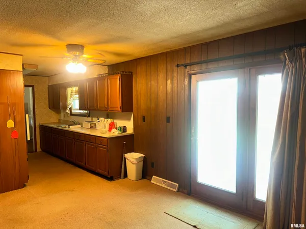 $209,000 | 127 Weisbrook Lane, Carterville, IL 62918