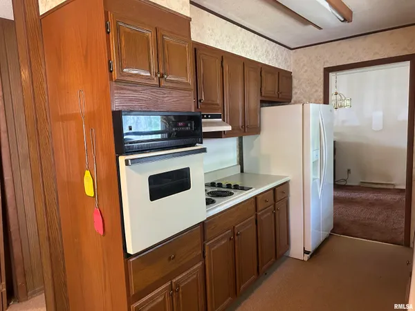 $209,000 | 127 Weisbrook Lane, Carterville, IL 62918