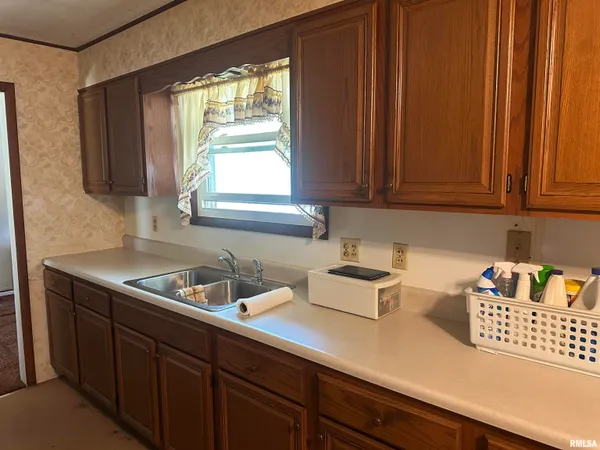 $209,000 | 127 Weisbrook Lane, Carterville, IL 62918