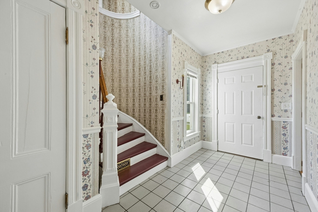 32 Winter Street Gardner, MA 01440 - Photo 33 of 40 Gallery Image 33