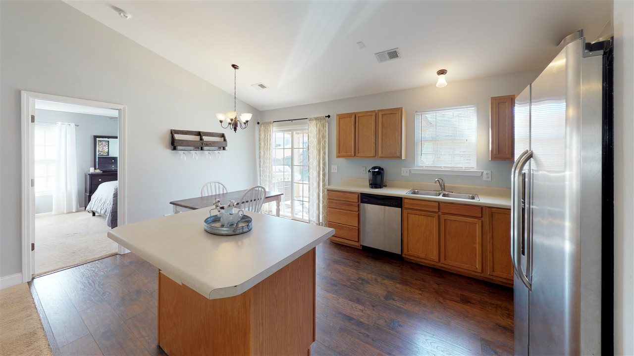256 Spring Street Duncan, SC 29334 - Photo 9 of 24 Gallery Image 9