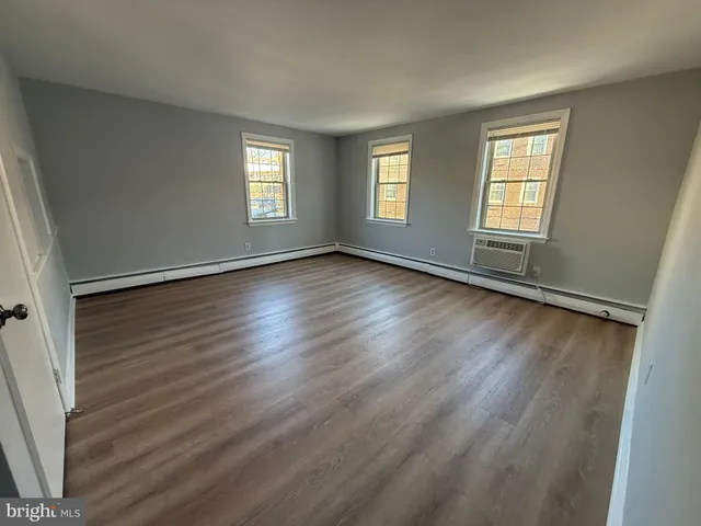 $1,500 | 27 Wallingford Avenue, Wallingford, PA 19086