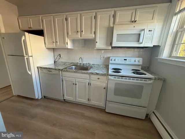 $1,500 | 27 Wallingford Avenue, Wallingford, PA 19086