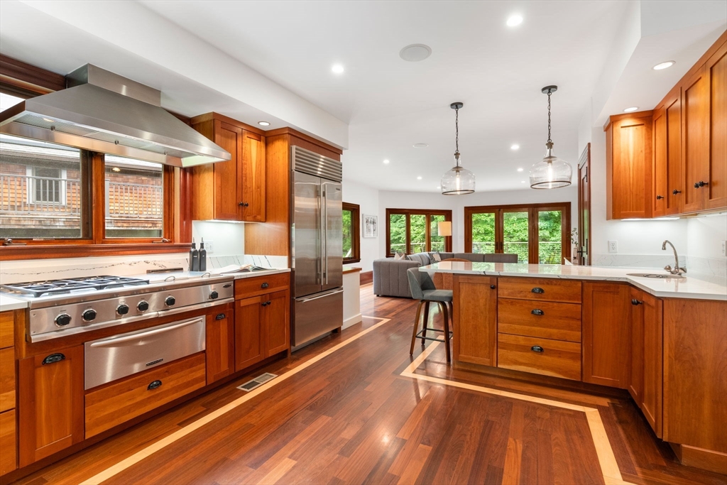 11 Haven Street Dover, MA 02030 - Photo 12 of 42