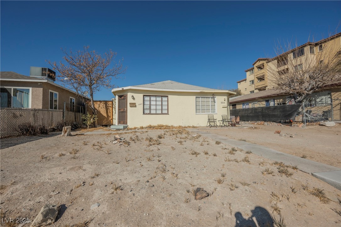 203 North 13th Street, Unit 1 Las Vegas, NV 89101 - Photo 33 of 34