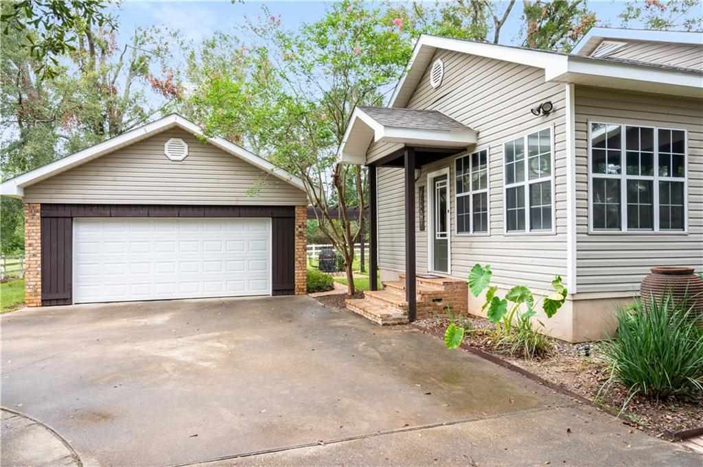 3518 Rigolette Road Pineville, LA 71360 - Photo 8 of 29
