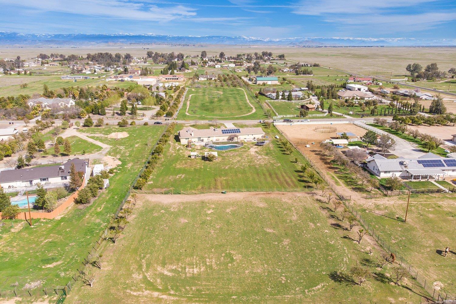 16138 Paula Road Madera, CA 93636 - Photo 18 of 29 Gallery Image 18