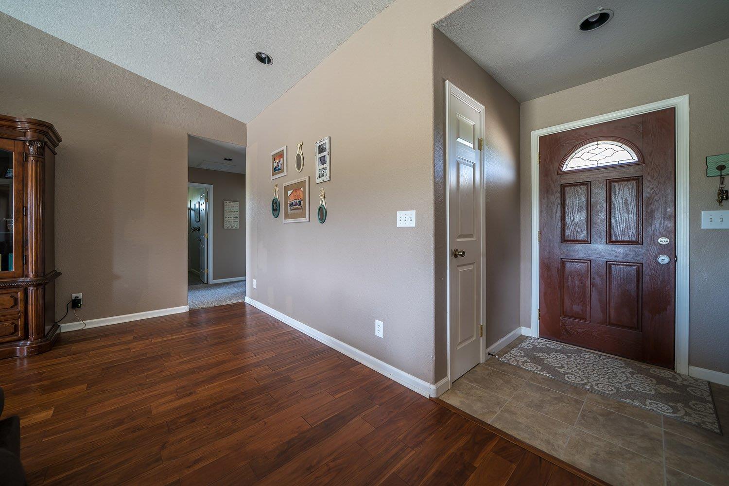 16138 Paula Road Madera, CA 93636 - Photo 4 of 29 Gallery Image 4