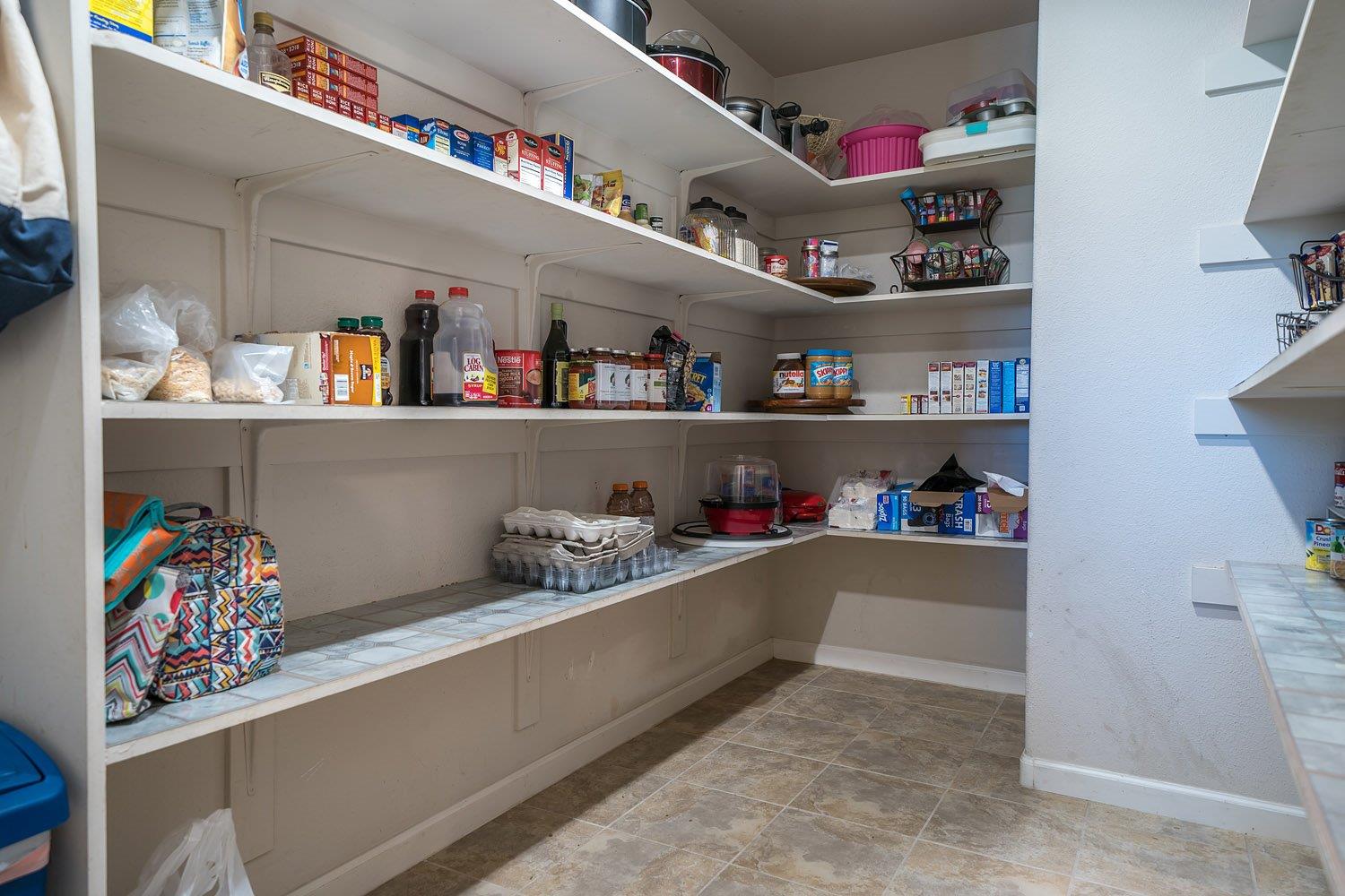 16138 Paula Road Madera, CA 93636 - Photo 7 of 29 Gallery Image 7