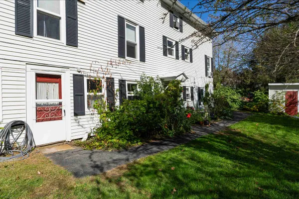$999,500 | 1 Depot Street, Wilder, VT 05088