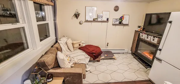 $999,500 | 1 Depot Street, Wilder, VT 05088