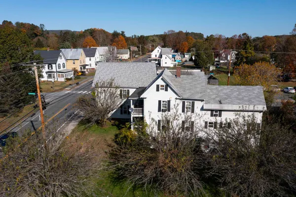$999,500 | 1 Depot Street, Wilder, VT 05088