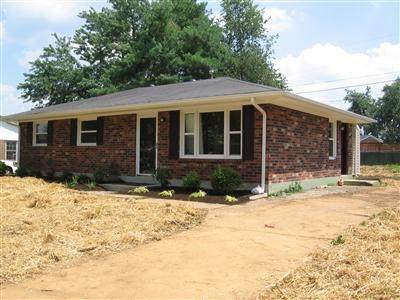 191 Dunroven Road Versailles, KY 40383 - Photo 1 of 5 New grass seed and landscaped