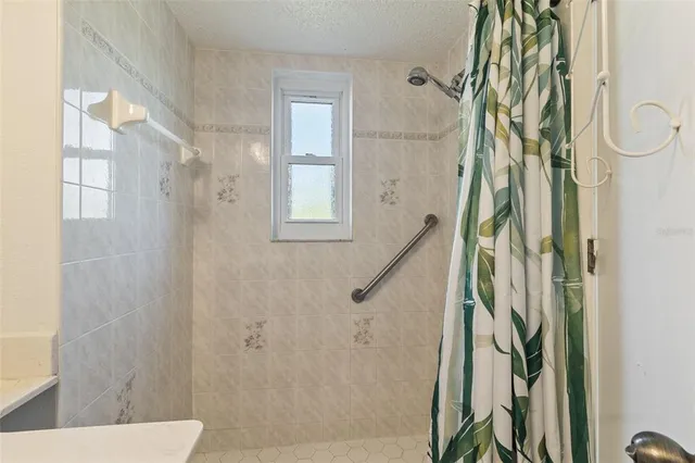 $380,000 | 11068 Jacqueline Avenue, Englewood, FL 34224