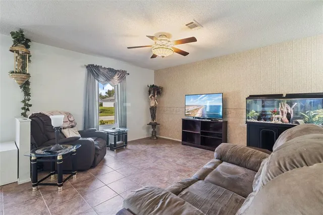 $380,000 | 11068 Jacqueline Avenue, Englewood, FL 34224