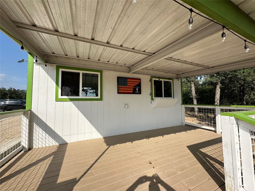 10096 Highway 183 Lockhart, TX 78644 - Photo 10 of 16