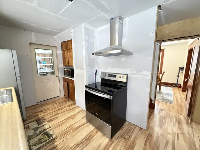 $124,900 | 12 Fisher Avenue, Brownville, ME 04414